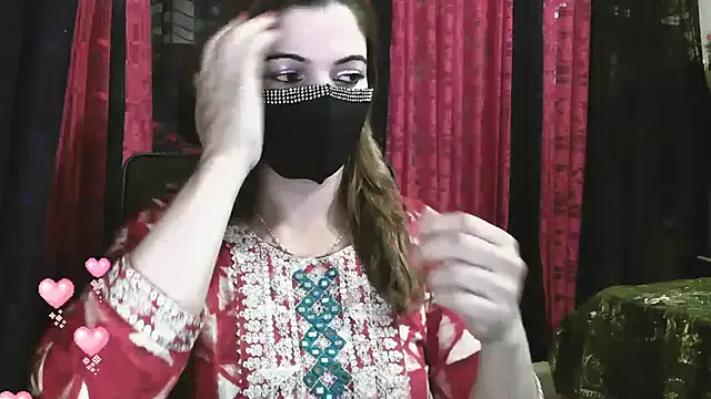 akamilasweetcm101 – webcam model profile photo Image 9