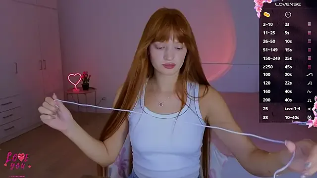 aus_queen webcam show Image 5