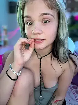 miamellycious – webcam model profile photo Image 14