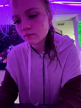 miamellycious – webcam model profile photo Image 9