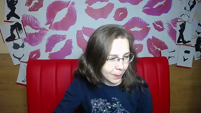 akamilasweetcm101 – webcam model profile photo Image 3