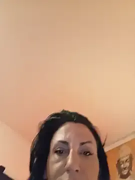 EmaMillers webcam show Image 5