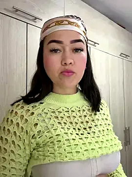 Pussycatstar – webcam model profile photo Image 10