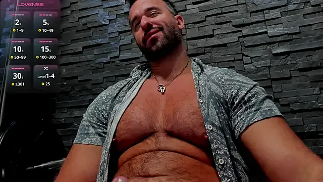 CaliStar23 – webcam model profile photo Image 15