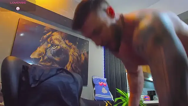 Tiana_Sweet – webcam model profile photo Image 12