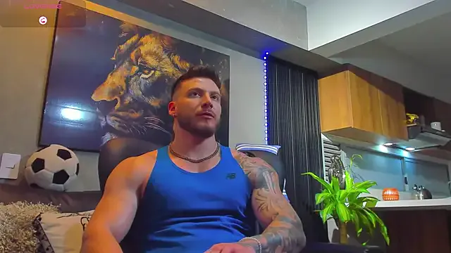 Tiana_Sweet – webcam model profile photo Image 2