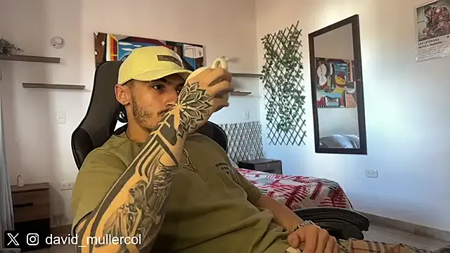 YU-KI00 webcam show Image 3