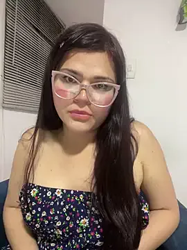 akamilasweetcm101 – webcam model profile photo Image 10