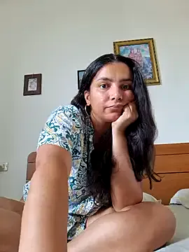 akamilasweetcm101 – webcam model profile photo Image 7