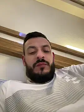 maxx_william – webcam model profile photo Image 2