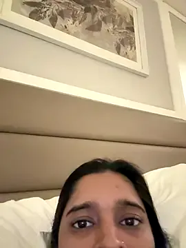 AshleyNess – webcam model profile photo Image 3