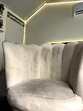 LizaGold40 – webcam model profile photo Image 10