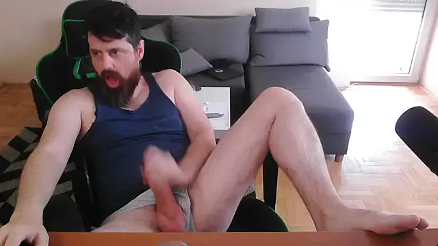 YourScarlettSweetheart – webcam model profile photo Image 9