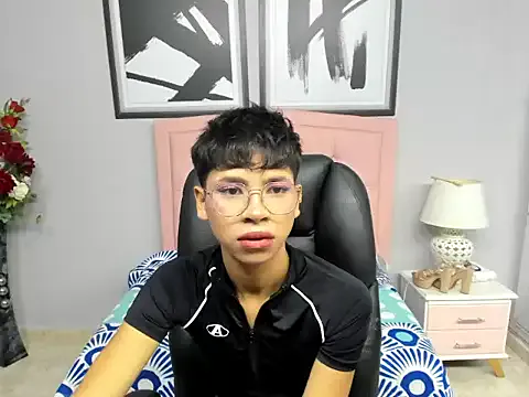 thejullietteheart – webcam model profile photo Image 2