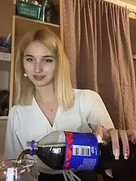 DollyTall – webcam model profile photo