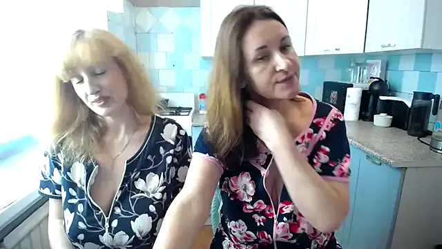 yueyue2003 – webcam model profile photo Image 12