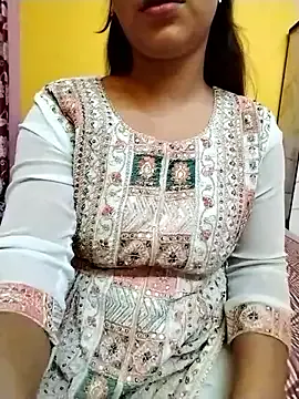 DulceBaker – webcam model profile photo Image 5