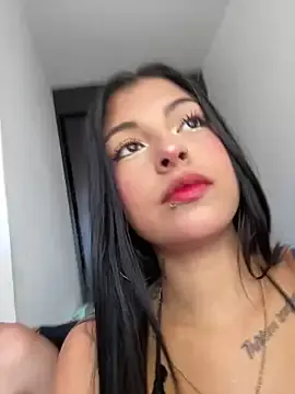 Cherry_Bootyxxxx – webcam model profile photo Image 4