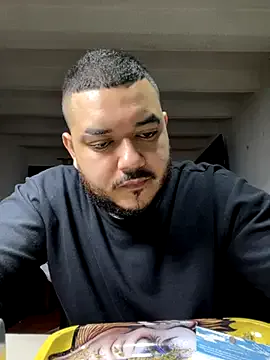 NAUGHTYaryana – webcam model profile photo Image 12