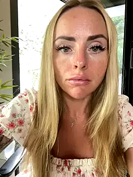 PrincessPlee – webcam model profile photo Image 8