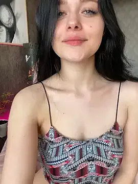 PocketSizeOliviaLive webcam show Image 2