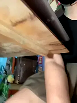 yueyue2003 webcam show Image 2