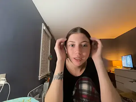 SaraHagem webcam show Image 4