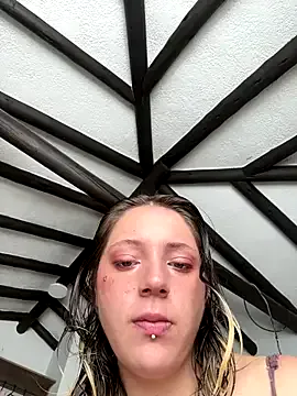 akamilasweetcm101 – webcam model profile photo Image 17