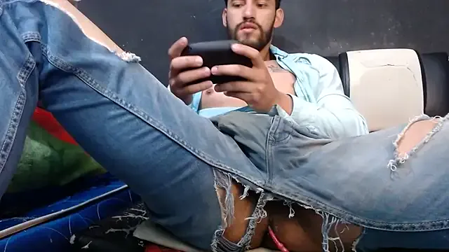 AlenaKeys – webcam model profile photo Image 16