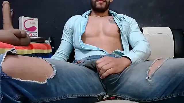 AlenaKeys – webcam model profile photo Image 3