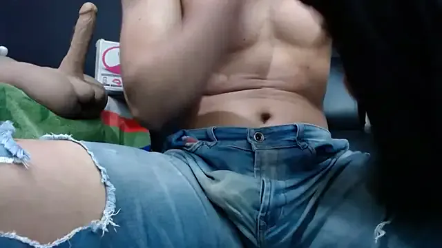 AlenaKeys – webcam model profile photo Image 9