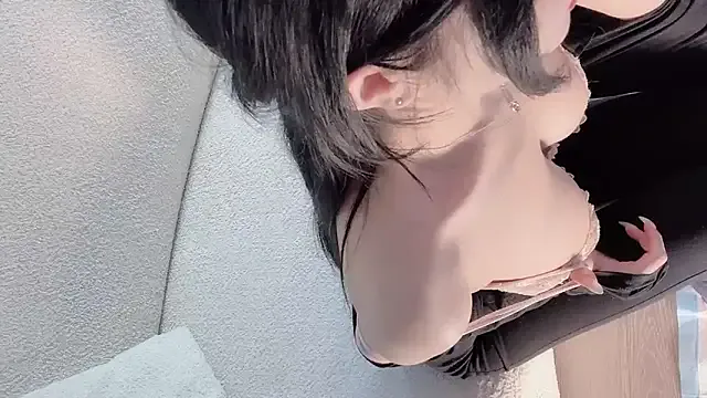 akamilasweetcm101 – webcam model profile photo Image 7