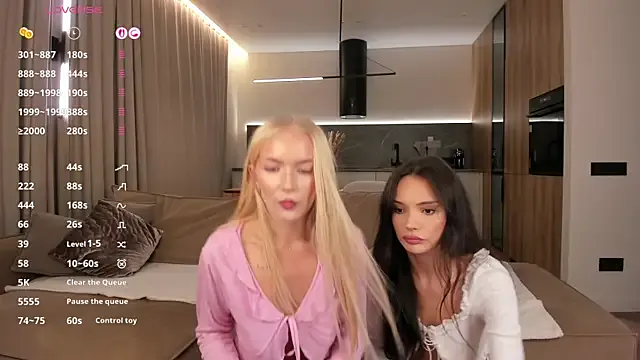 NanaDaizy – webcam model profile photo Image 7