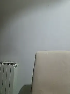 AlisAmaze webcam show Image 2