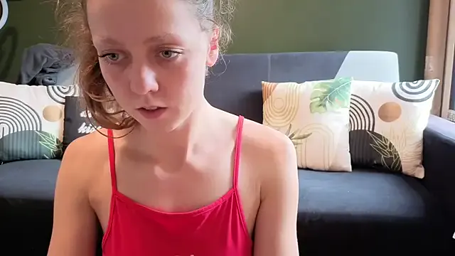 akamilasweetcm101 – webcam model profile photo Image 19