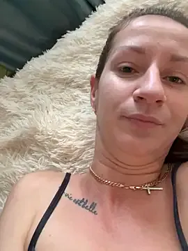 ALLYSONPARKERR – webcam model profile photo Image 16