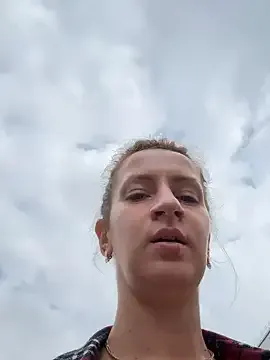 ALLYSONPARKERR – webcam model profile photo Image 2