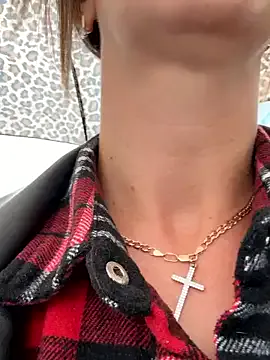 ALLYSONPARKERR – webcam model profile photo Image 5