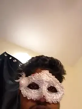 Luna_Sanders – webcam model profile photo Image 8