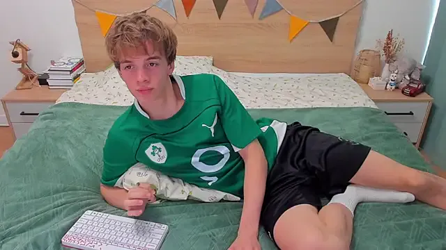 akamilasweetcm101 – webcam model profile photo Image 18