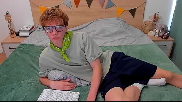 akamilasweetcm101 – webcam model profile photo Image 9