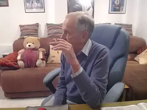 LolaBriink – webcam model profile photo Image 12