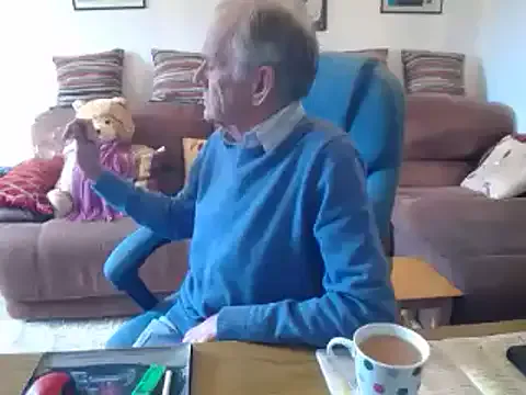 LolaBriink – webcam model profile photo Image 14