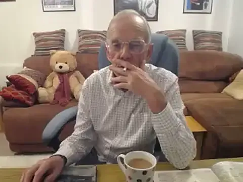 LolaBriink – webcam model profile photo Image 17