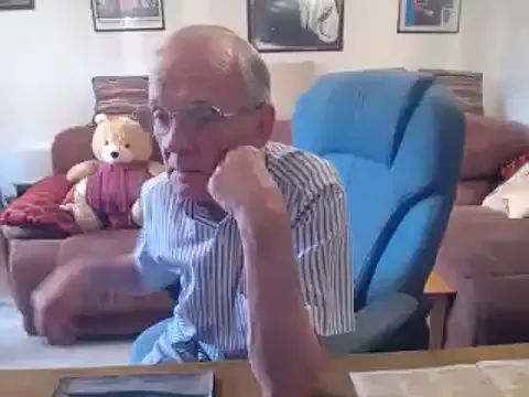 LolaBriink – webcam model profile photo Image 7