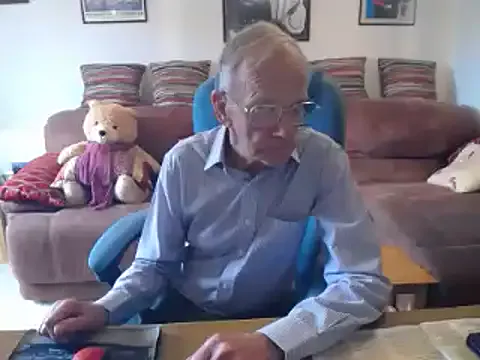 LolaBriink – webcam model profile photo Image 9