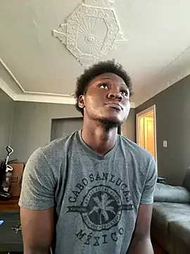 maxx_william – webcam model profile photo Image 8