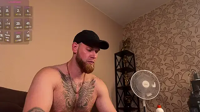 akamilasweetcm101 – webcam model profile photo Image 2