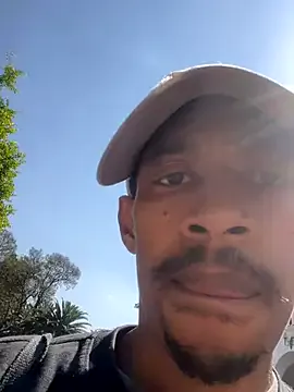 NinaMuller – webcam model profile photo Image 6