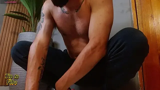 Spunstud webcam show Image 9